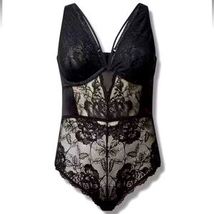 Torrid Bodysuit Size 3